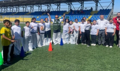 ÇERKEZKÖY'DE GENÇLER KÖTÜ ALIŞKANLIKLARA KARŞI SPORLA BULUŞTU