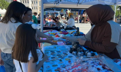 SARAY'DA KADIN EL EMEĞİ PAZARI YOĞUN İLGİ GÖRDÜ