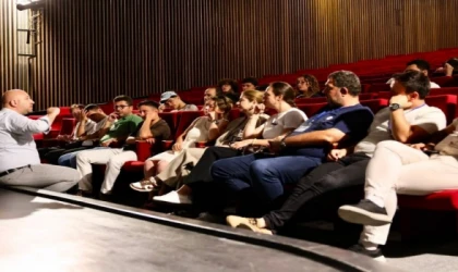 YKS ÖNCESİ ÖĞRENCİLERE MORAL DESTEĞİ