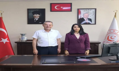 ÇERKEZKÖY SOSYAL HİZMETLER'DE GÖZLER YENİ MÜDÜRE ÇEVRİLDİ