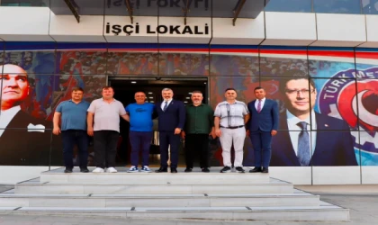 ÇTSO BAŞKANI ÇETİN VE ESNAF ODASI BAŞKANI ZÜMBÜL'DEN MURAT KOÇAK'A HAYIRLI OLSUN ZİYARETİ