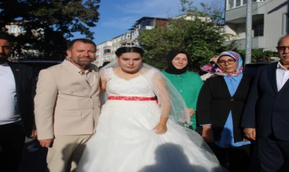 Esmanur’un gelinlik hayali gerçek oldu