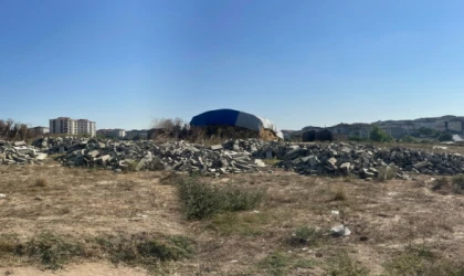 Sökülen taşlar çiftlikte mi depolanıyor?