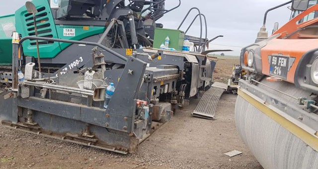 BÜYÜKŞEHİR’İN MALZEMELERİNİ ÇALDILAR